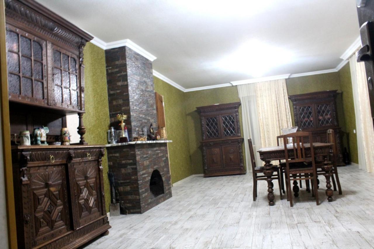 Guesthouse Alpenrose Mestia Zewnętrze zdjęcie