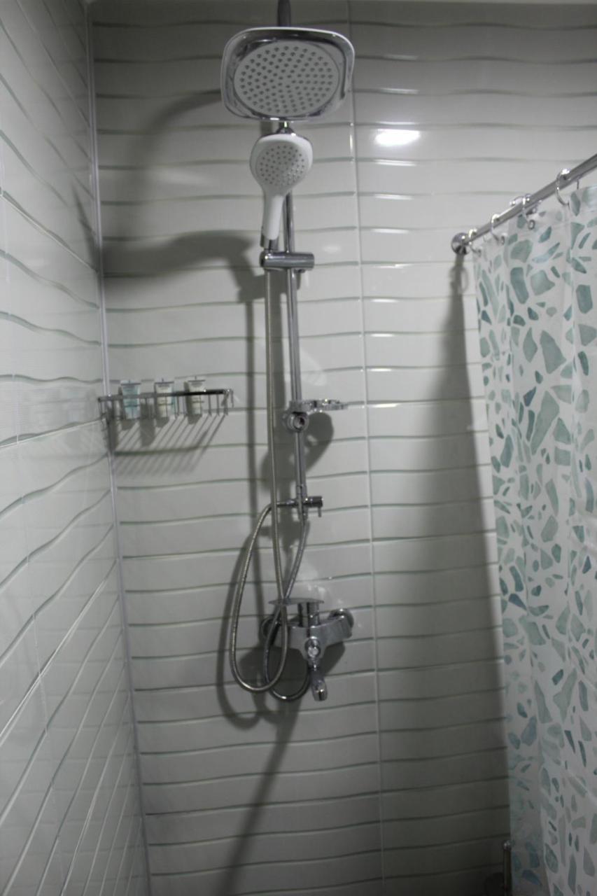 Guesthouse Alpenrose Mestia Zewnętrze zdjęcie
