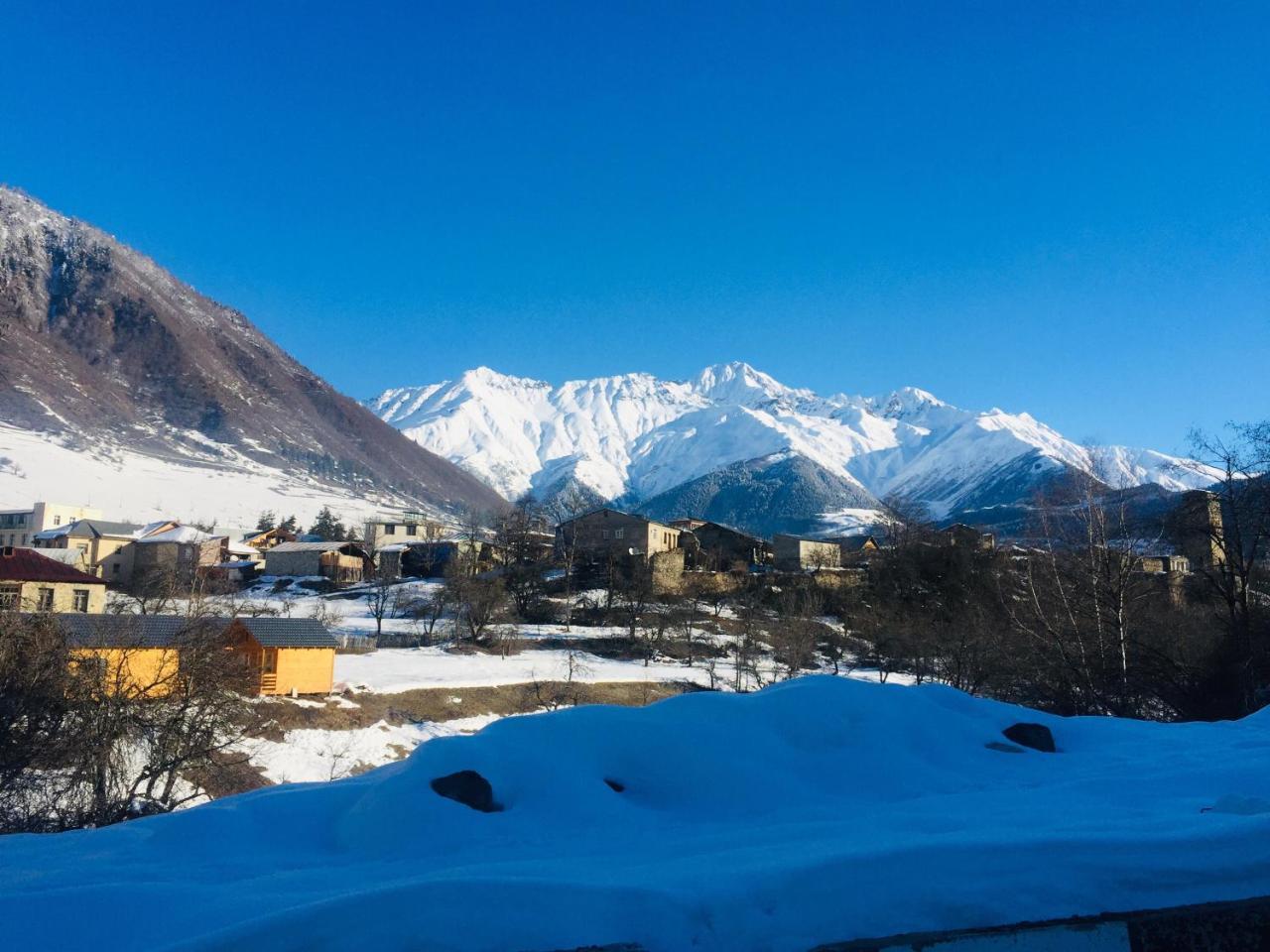 Guesthouse Alpenrose Mestia Zewnętrze zdjęcie