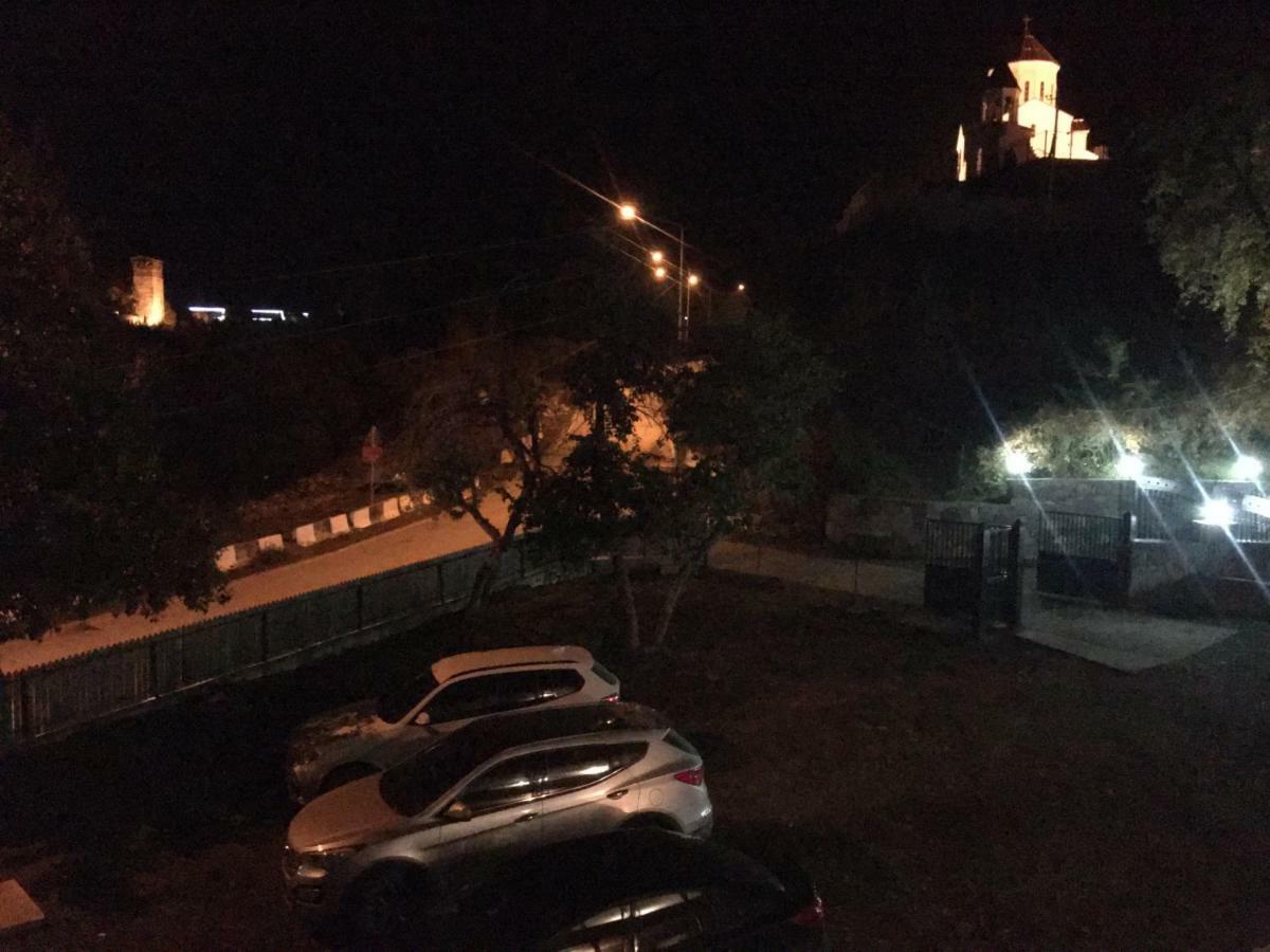 Guesthouse Alpenrose Mestia Zewnętrze zdjęcie