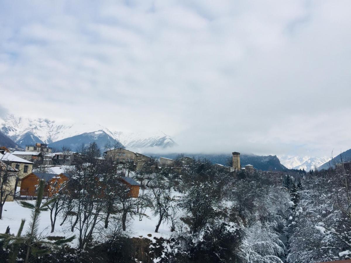 Guesthouse Alpenrose Mestia Zewnętrze zdjęcie