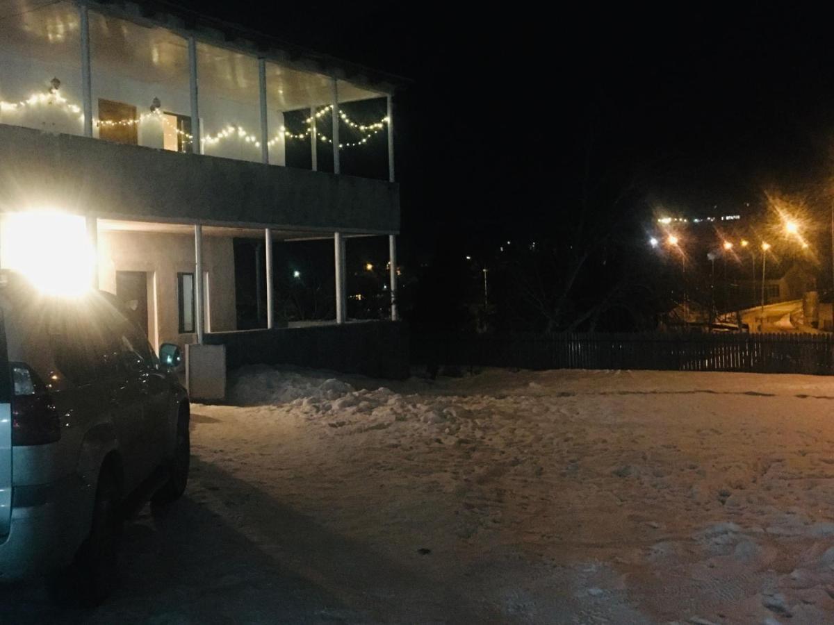 Guesthouse Alpenrose Mestia Zewnętrze zdjęcie